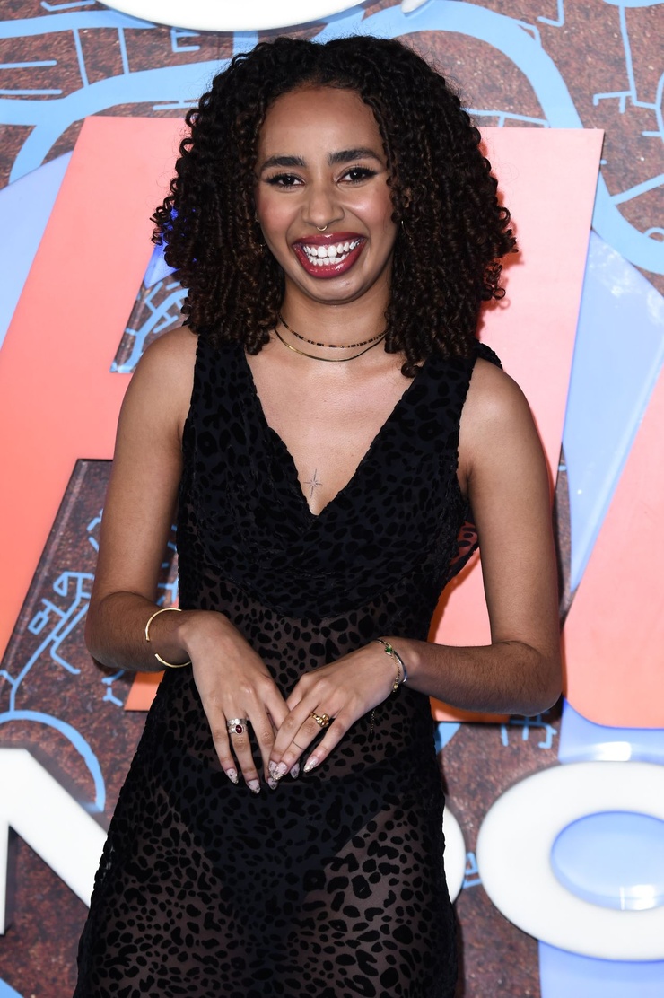 Enva Lewis