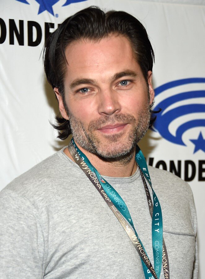 Picture of Tim Rozon