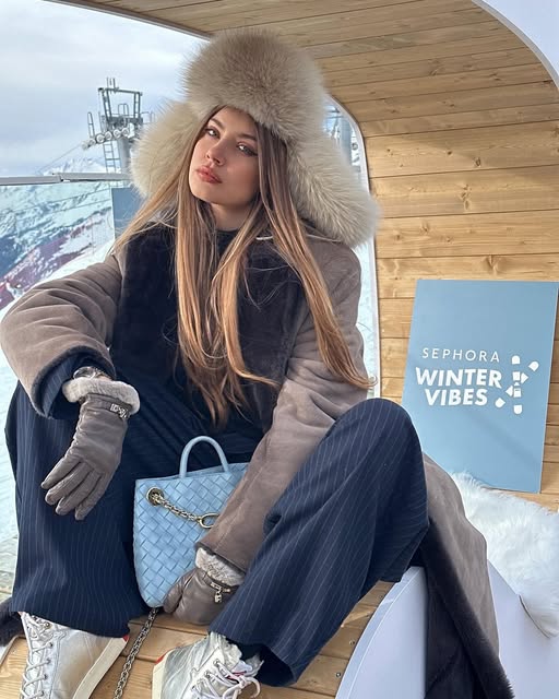 Xenia Tchoumitcheva Xenia Tchoumitcheva