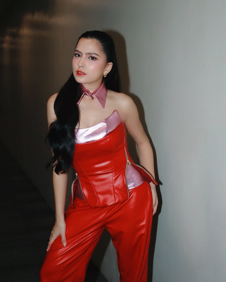 Alexa Ilacad