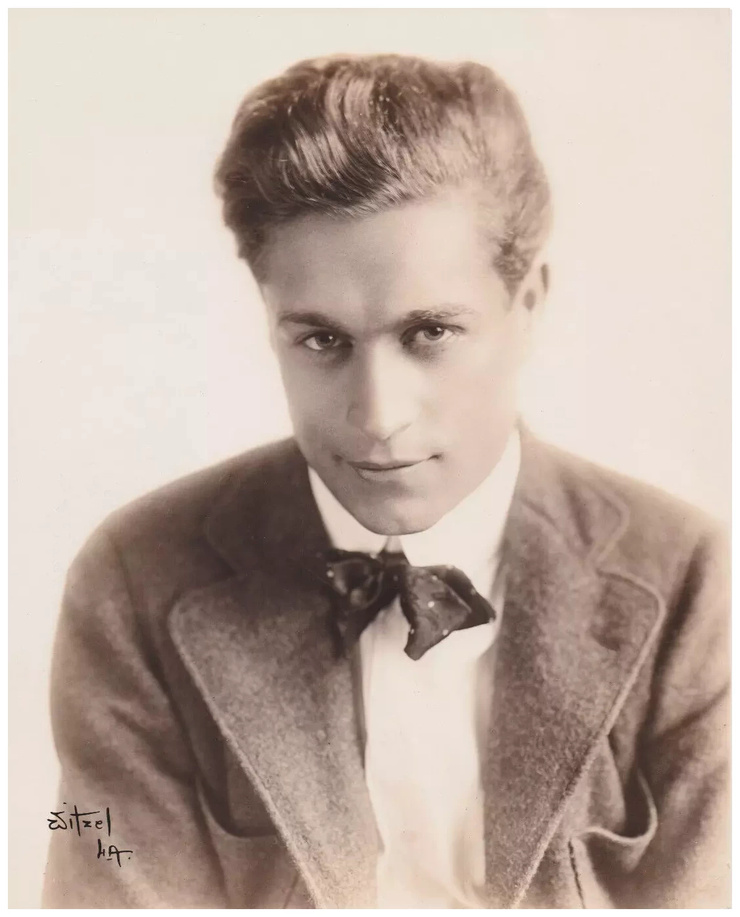 Elmer Clifton