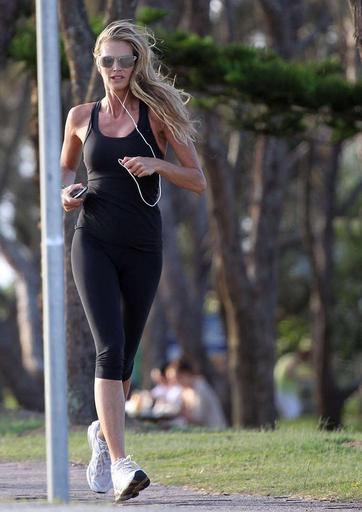 Elle Macpherson