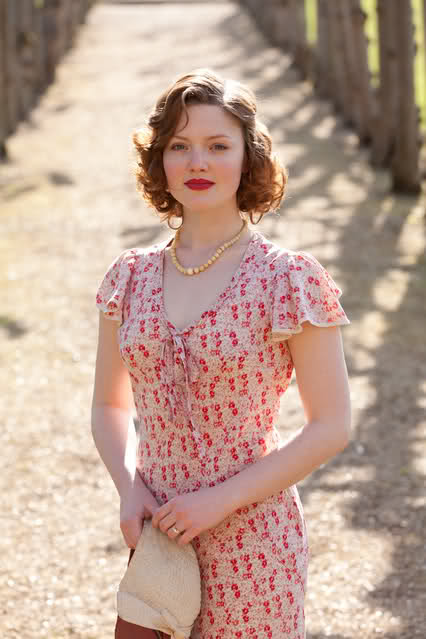 Holliday Grainger Holliday Grainger