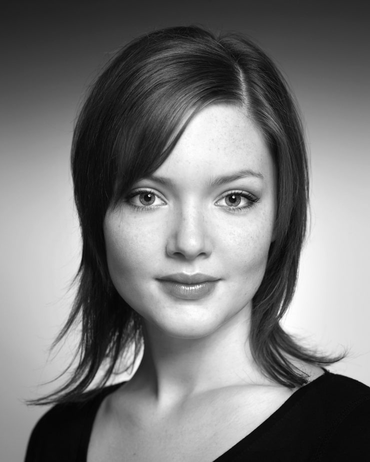 Holliday Grainger