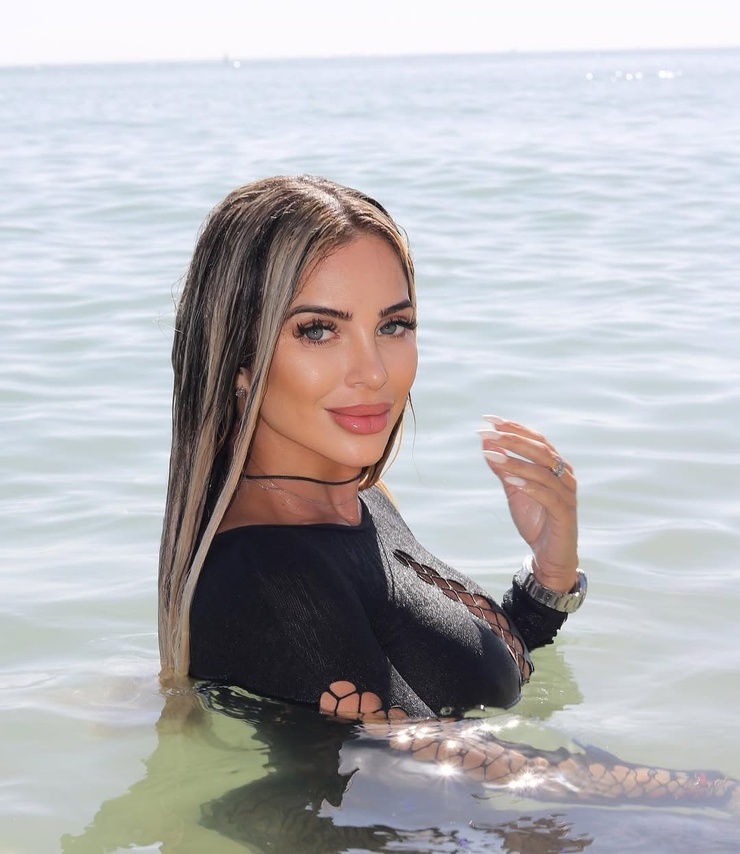 Mia Rivero