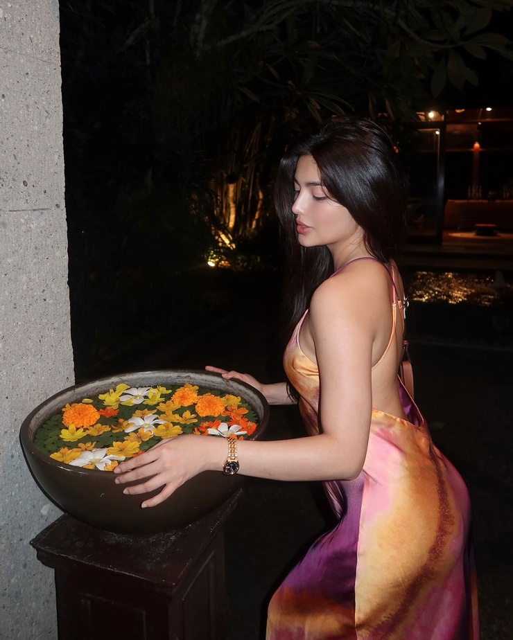 Jane De Leon