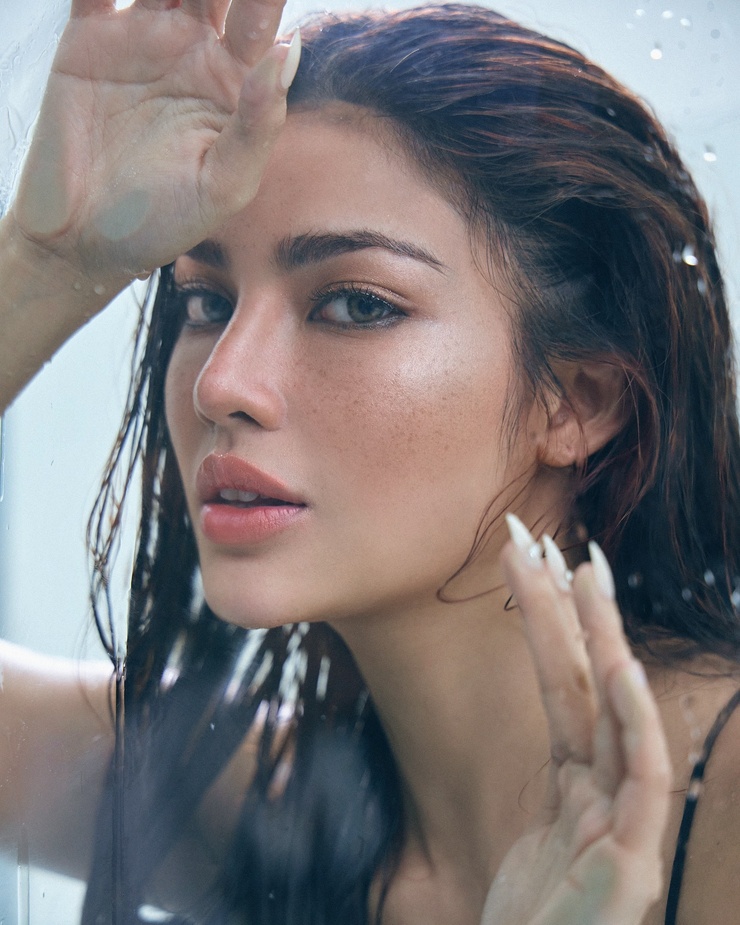 Jane De Leon