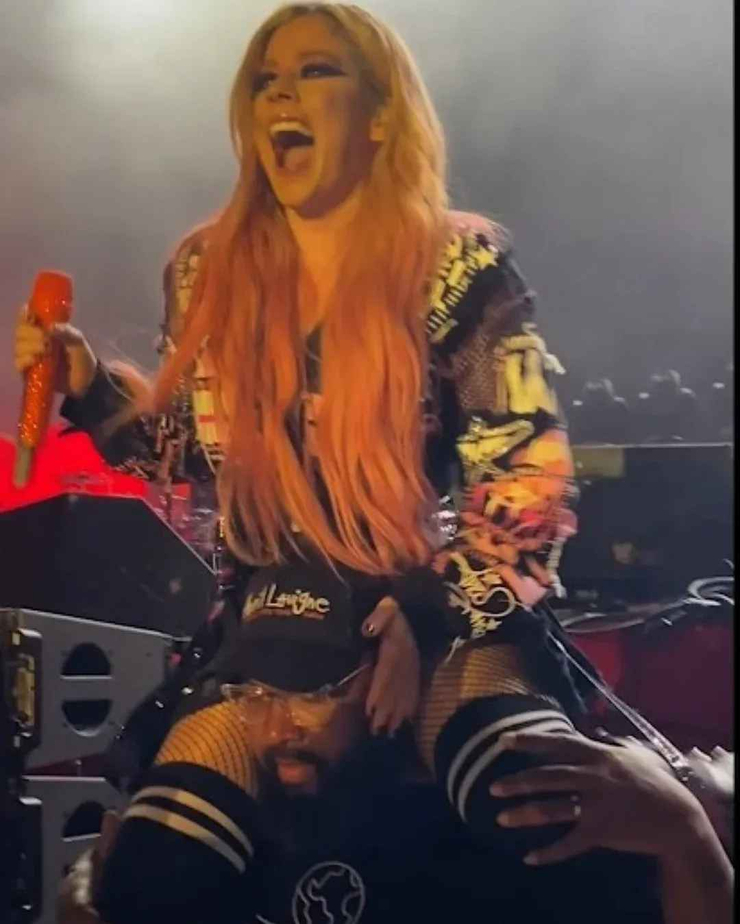 Avril Lavigne Avril Lavigne