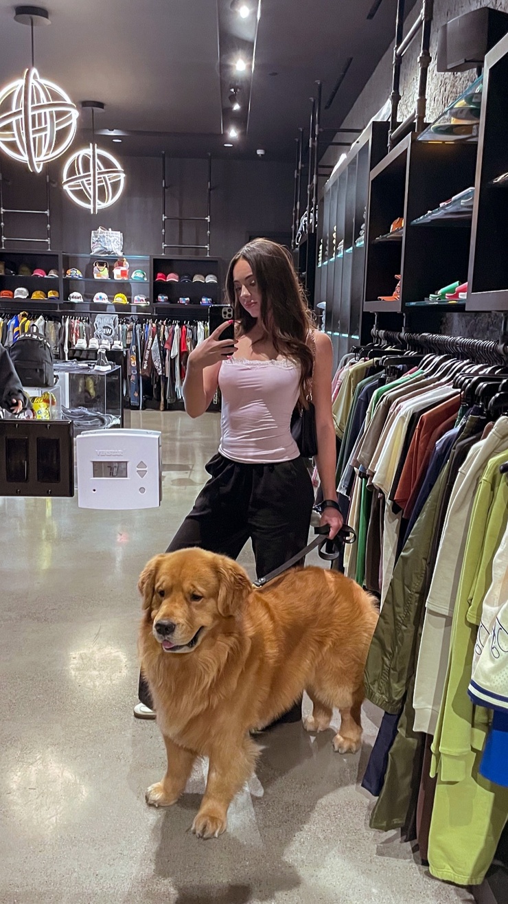 Ava Allan