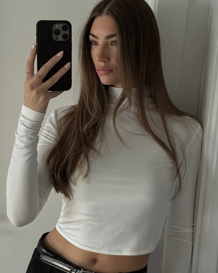 Lorena RAE Lorena RAE