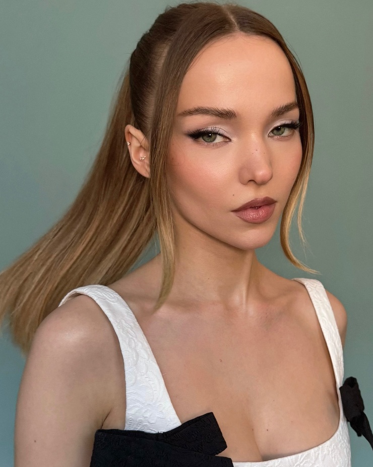Dove Cameron