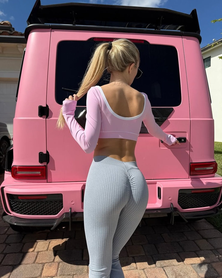 Angelina Dimova Angelina Dimova