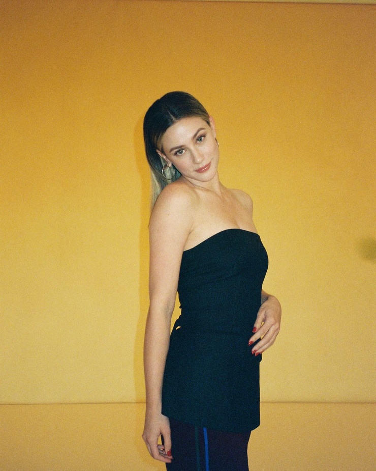 Lili Reinhart
