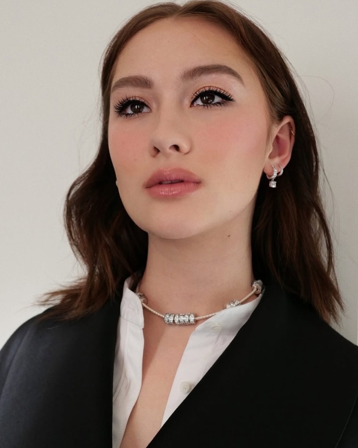 Lola Tung