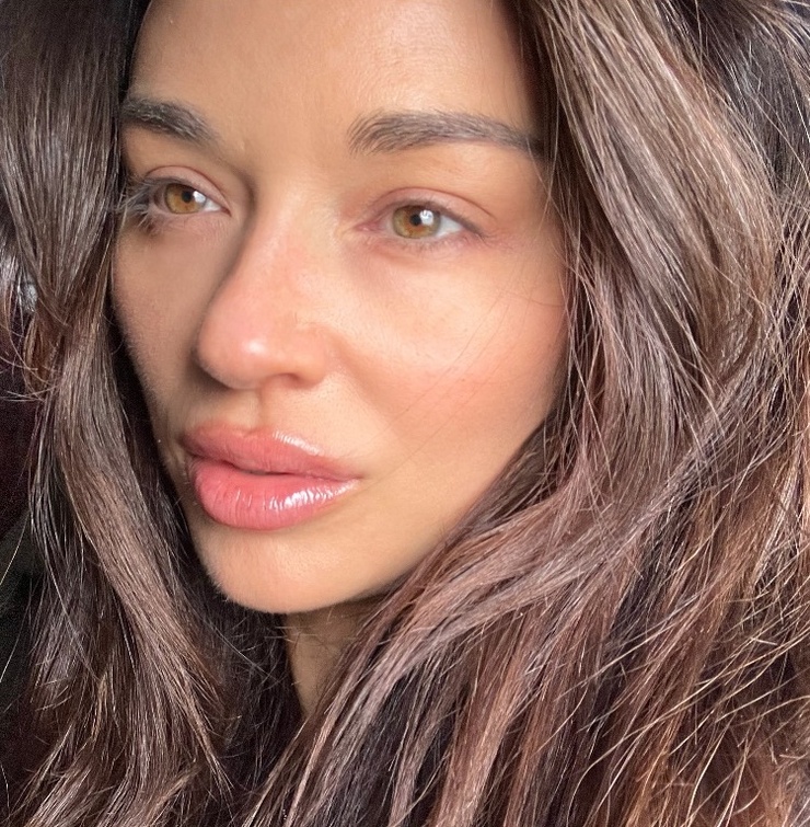 Crystal Reed