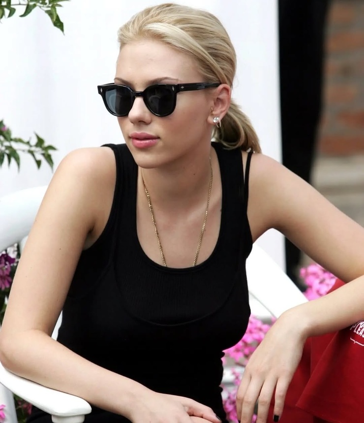 Scarlett Johansson Scarlett Johansson