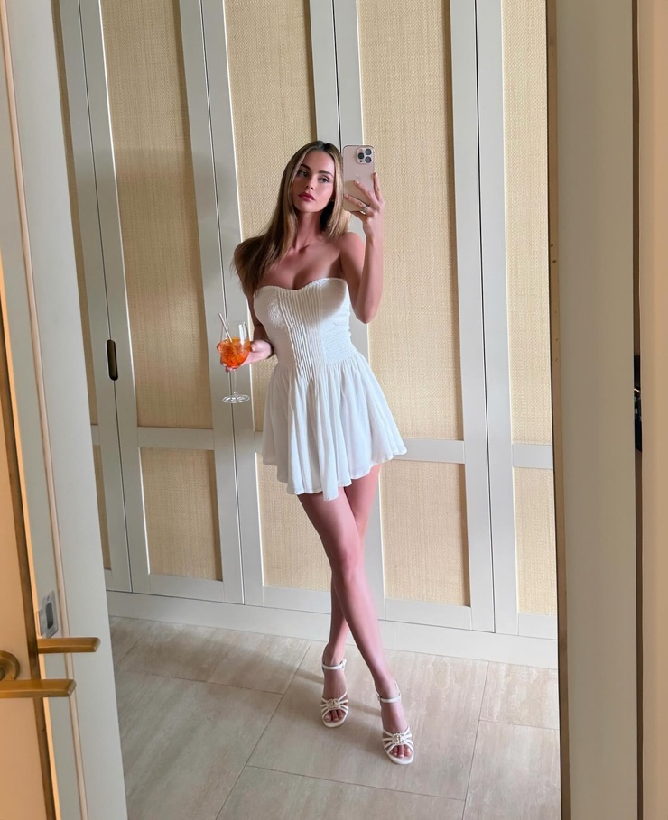 Daniella Beckerman Daniella Beckerman