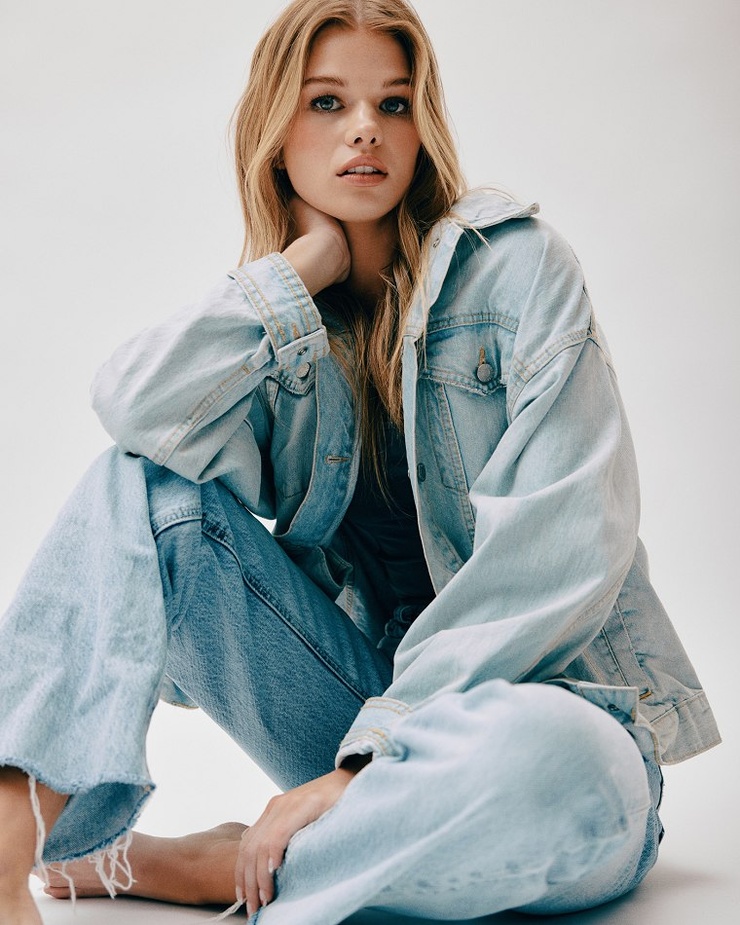 Lexi Phillips