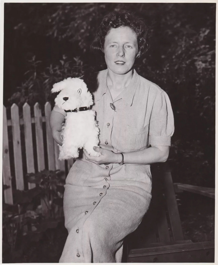 Edwina Dumm