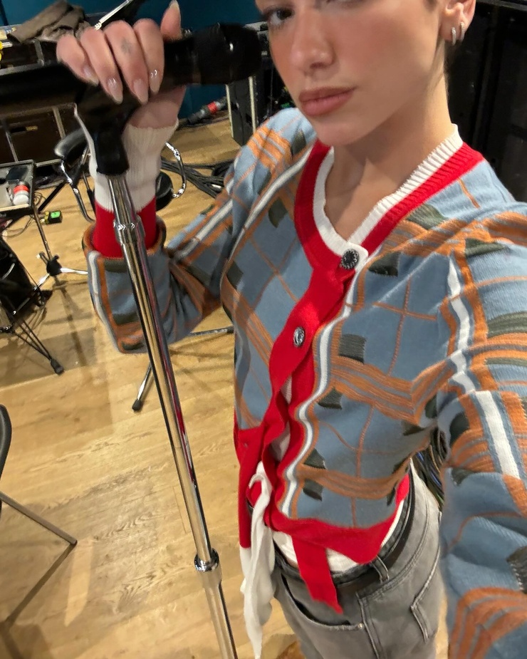 Dua Lipa