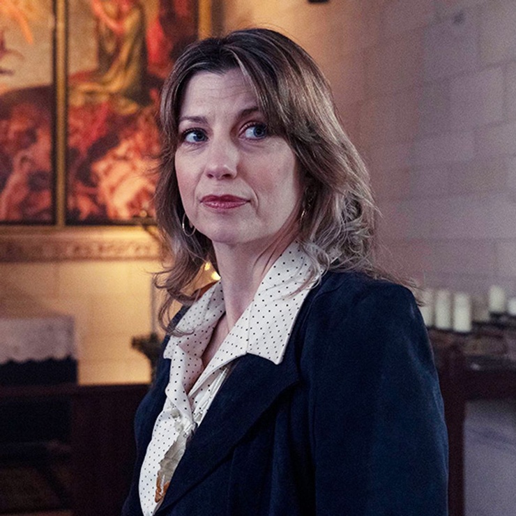 Claire Goose