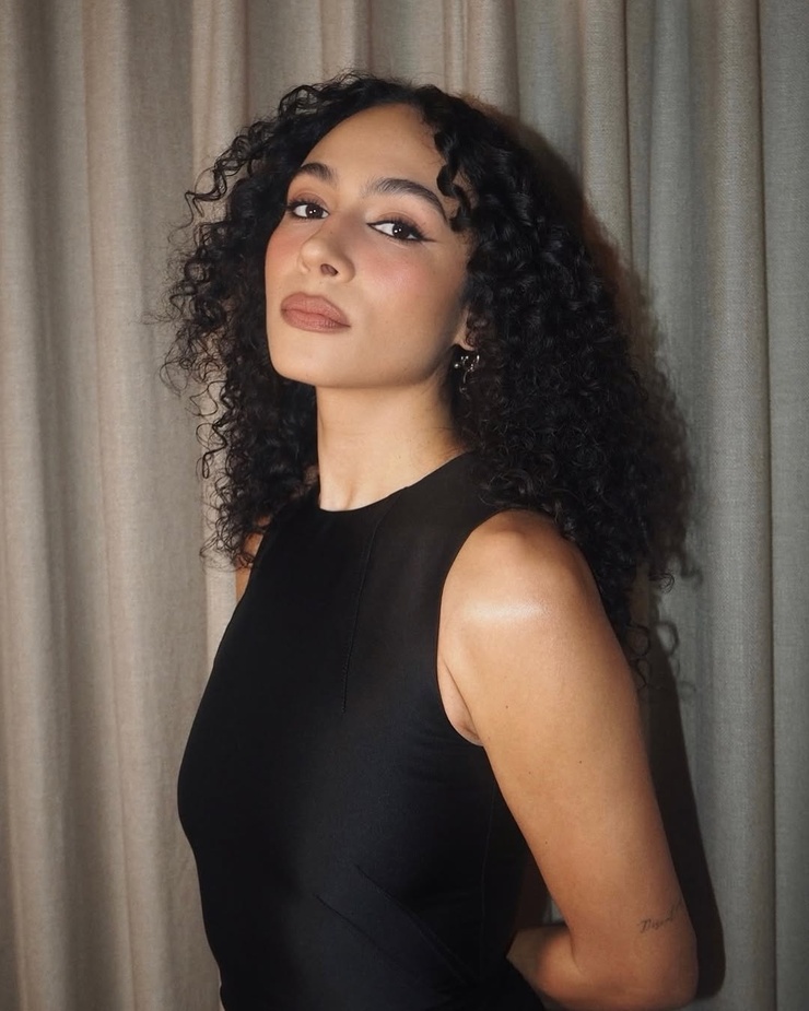 Aurora Perrineau