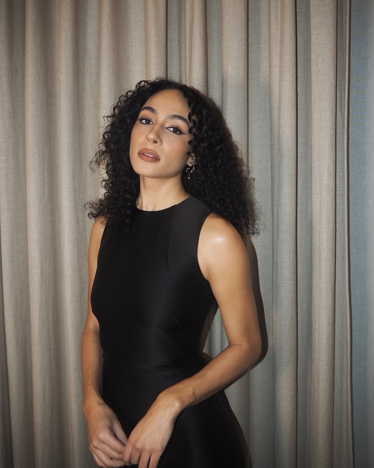 Aurora Perrineau