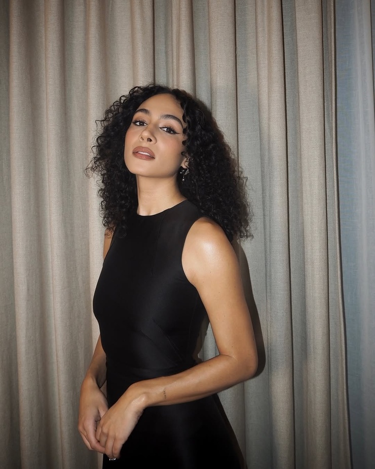 Aurora Perrineau