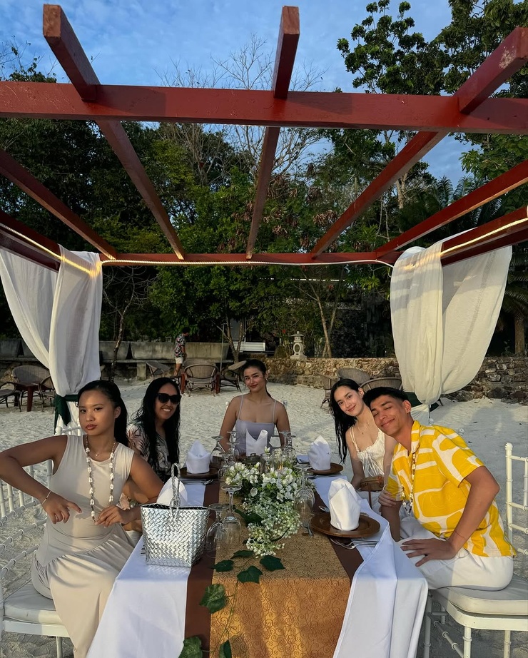 Liza Soberano