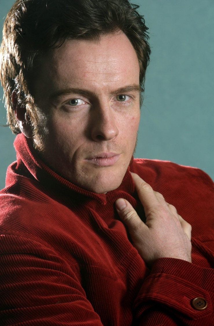 Toby Stephens