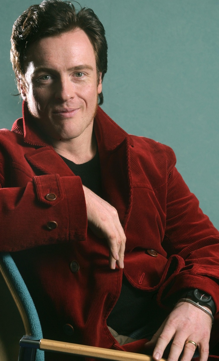 Toby Stephens