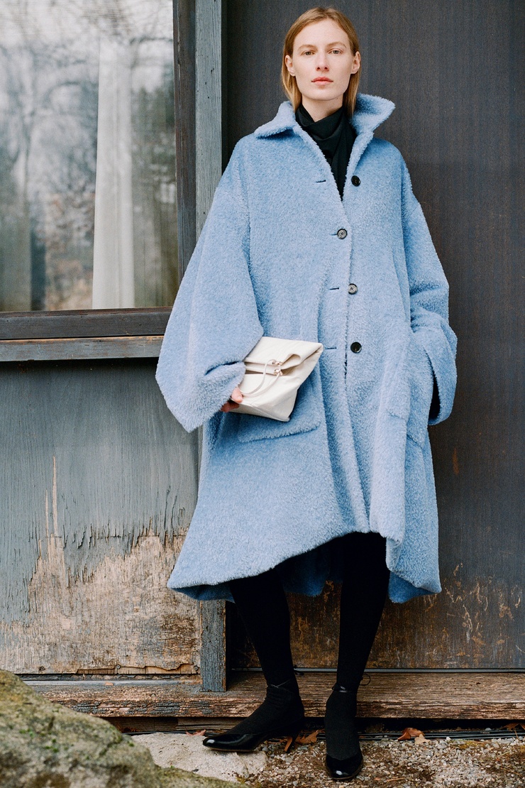 Julia Nobis