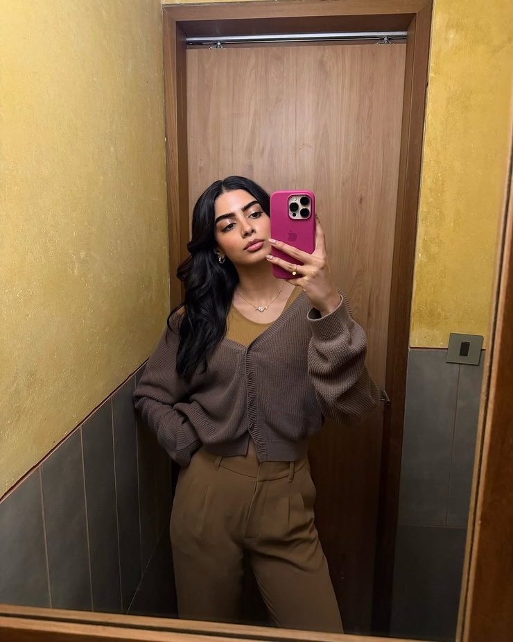 Khushi Kapoor