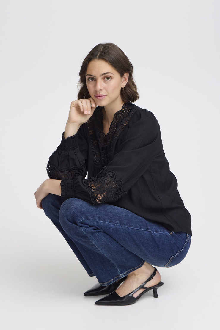 Dina Thomasen