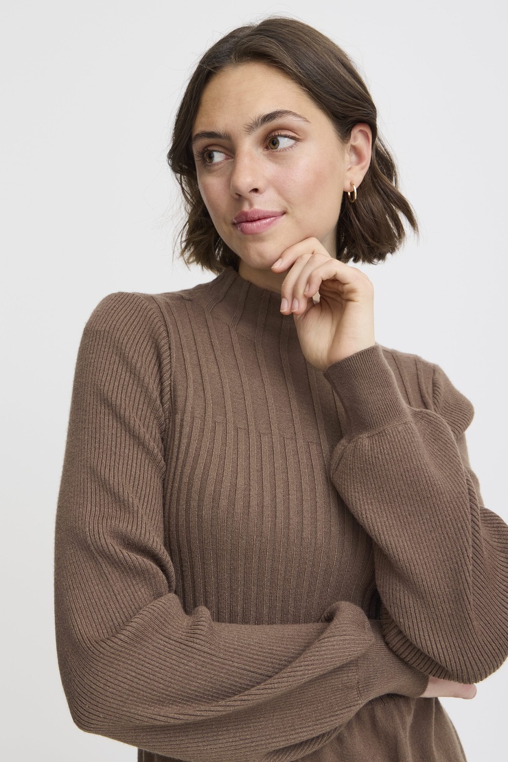Dina Thomasen