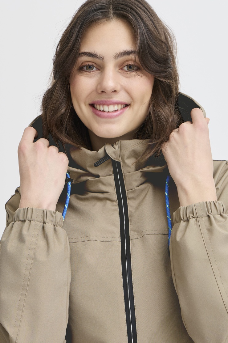 Dina Thomasen