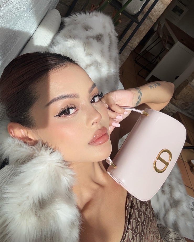 Lily Maymac