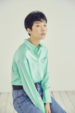 Lee Joo-young