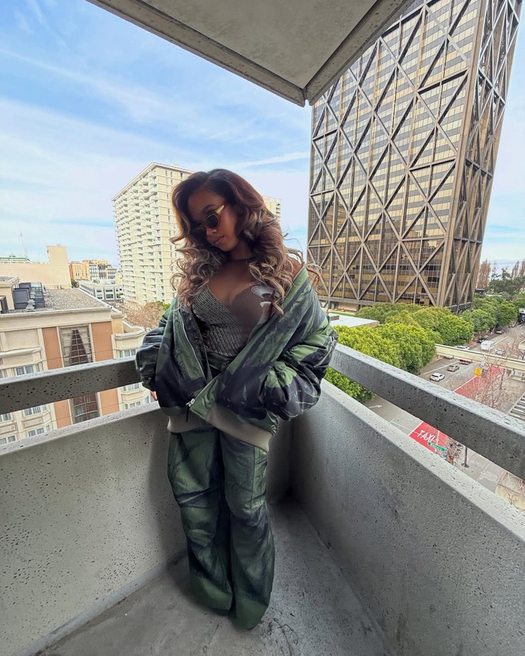 H.E.R.