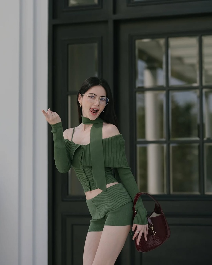Davika Hoorne