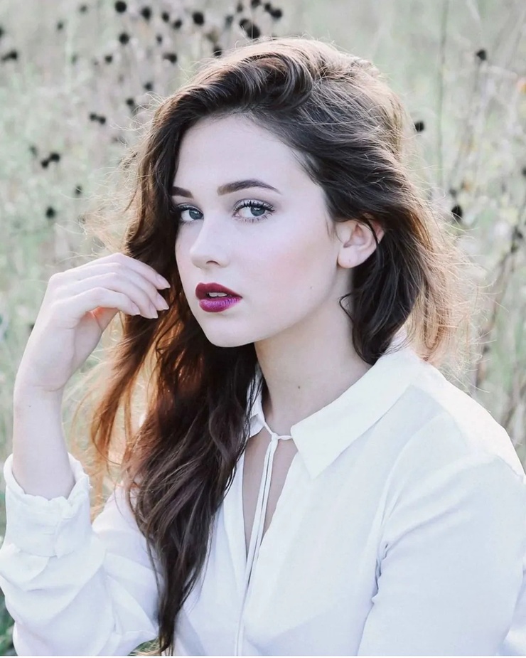 Cailee Spaeny Cailee Spaeny