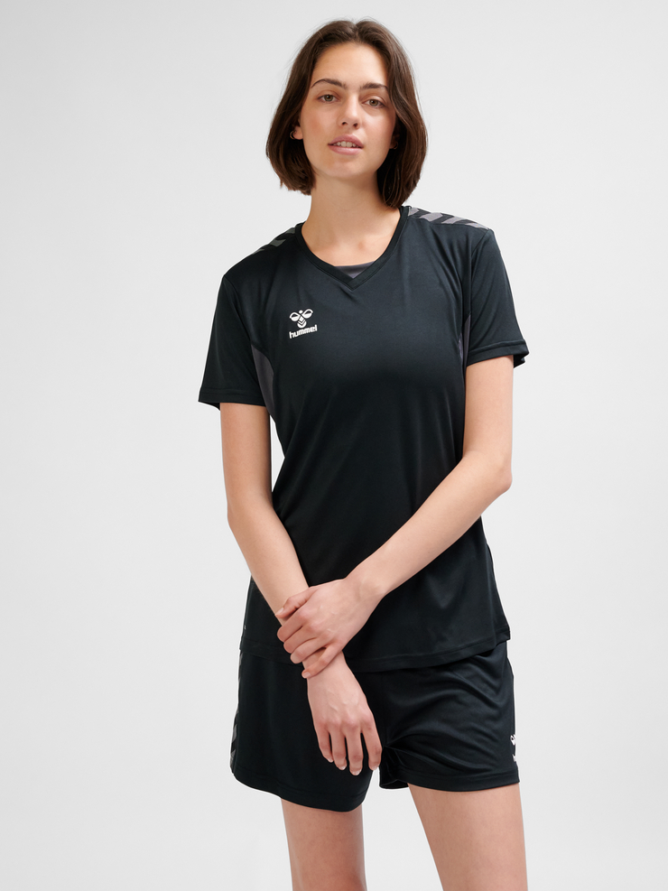 Dina Thomasen