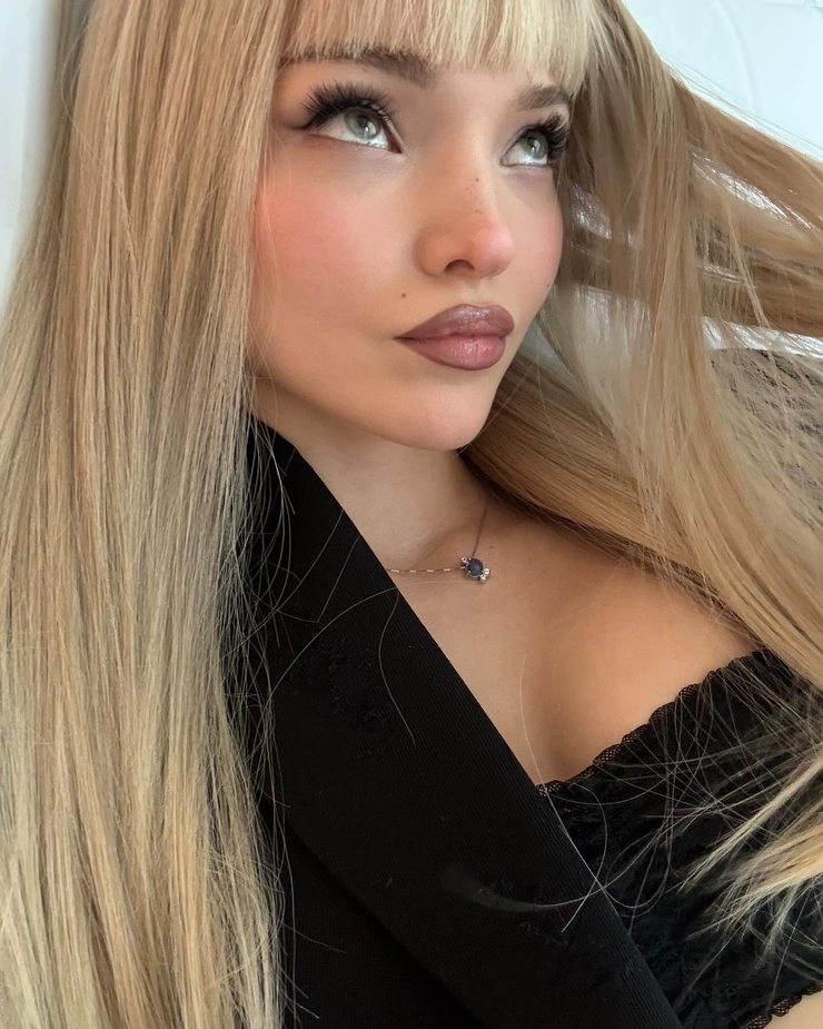 Dove Cameron