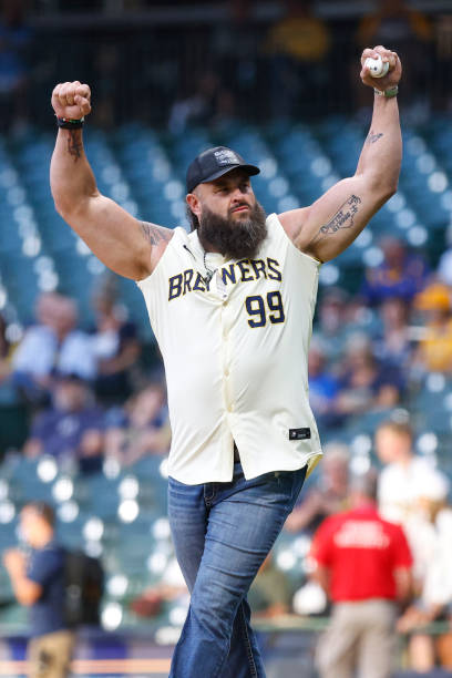 Adam Scherr