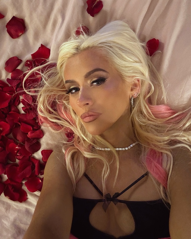 Christina Aguilera Christina Aguilera