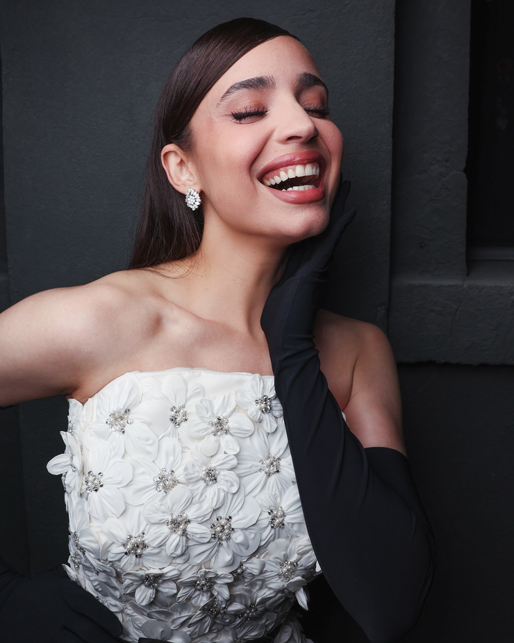 Sofia Carson