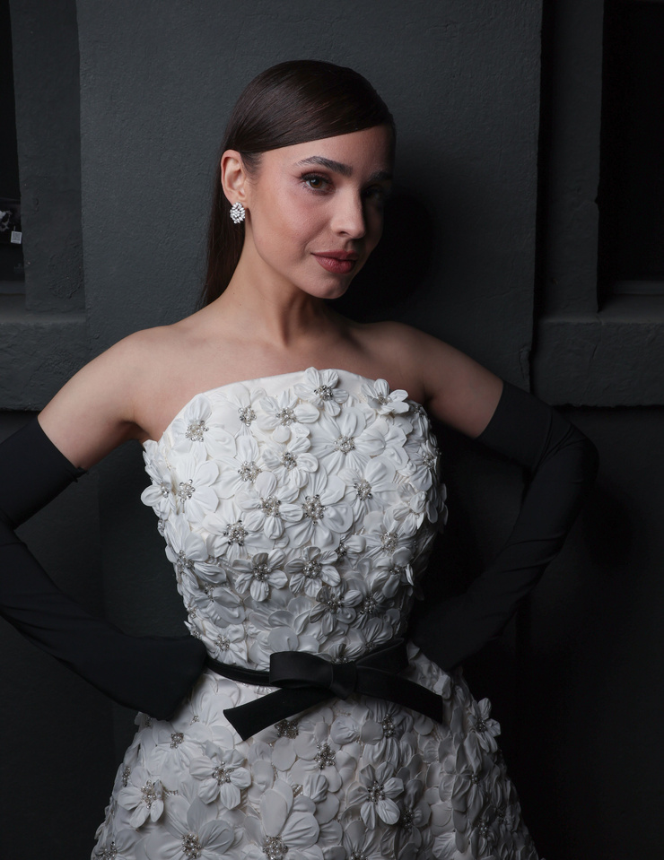 Sofia Carson