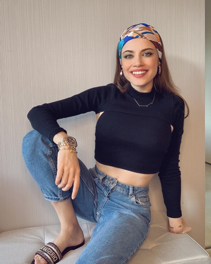 Xenia Tchoumitcheva Xenia Tchoumitcheva