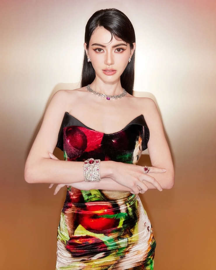 Davika Hoorne