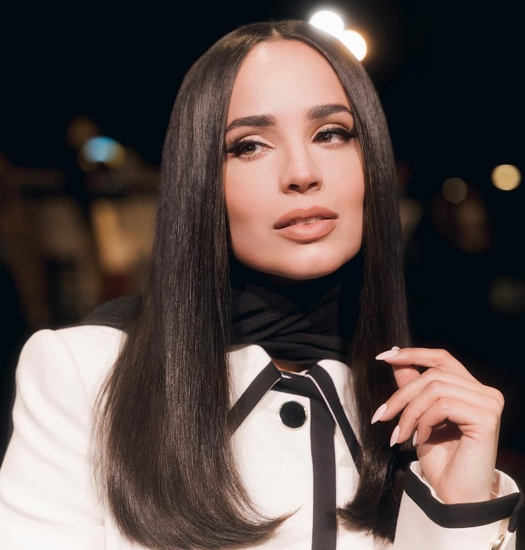 Sofia Carson
